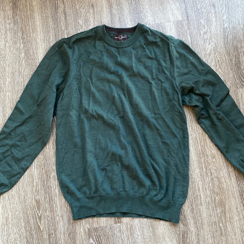 Green Sweater - B&B